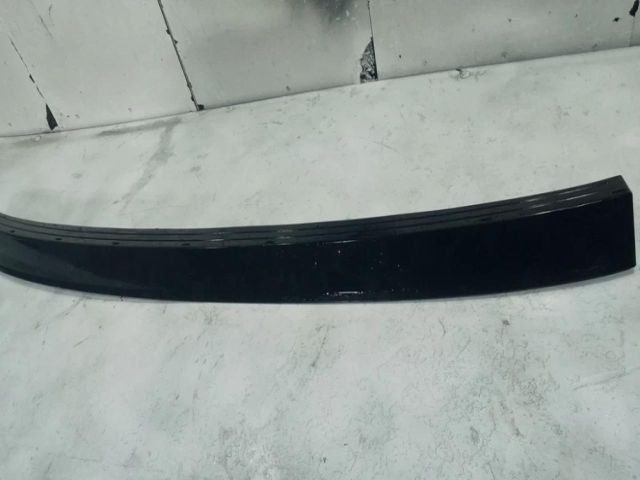 bontott HYUNDAI TUCSON Csomagtérajtó Díszléc