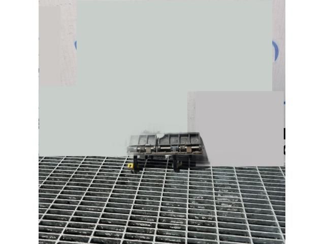 bontott HYUNDAI TUCSON Csomagtérajtó Kilincs