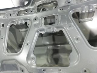 bontott HYUNDAI TUCSON Csomagtérajtó (Üres lemez)