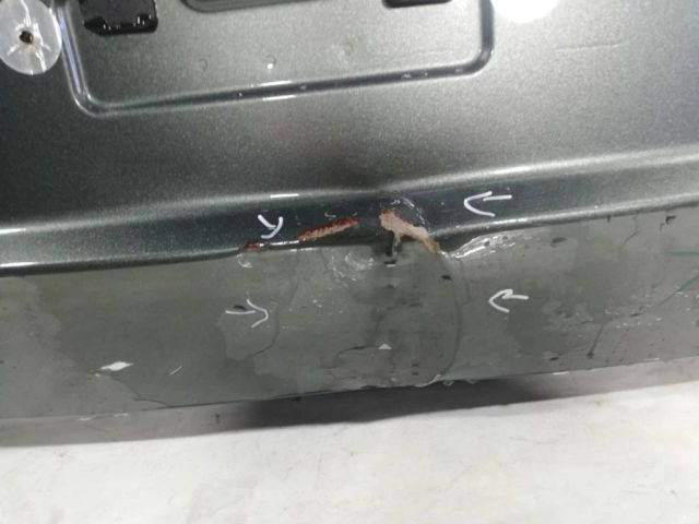 bontott HYUNDAI TUCSON Csomagtérajtó (Üres lemez)