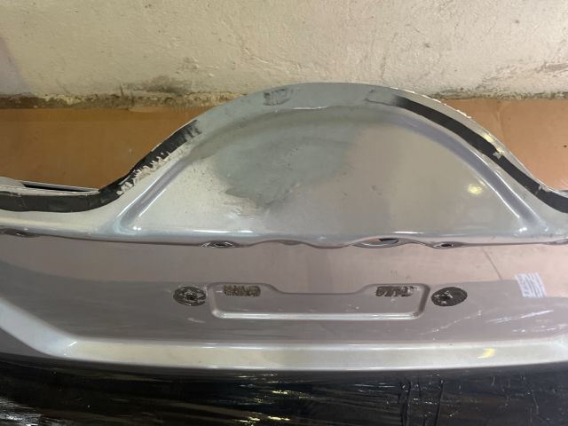 bontott HYUNDAI TUCSON Csomagtérajtó (Üres lemez)