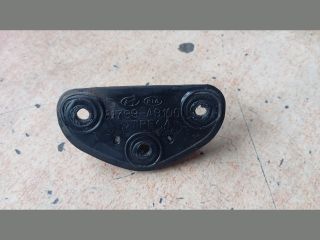 bontott HYUNDAI TUCSON Csomagtérajtó Ütköző