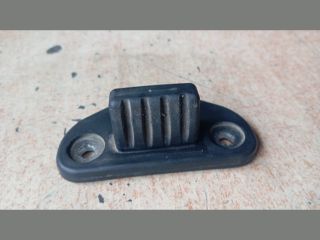 bontott HYUNDAI TUCSON Csomagtérajtó Ütköző