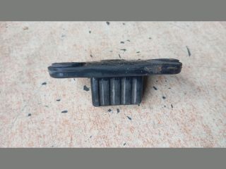 bontott HYUNDAI TUCSON Csomagtérajtó Ütköző