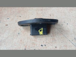 bontott HYUNDAI TUCSON Csomagtérajtó Ütköző