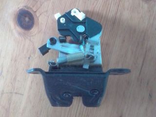 bontott HYUNDAI TUCSON Csomagtérajtó Zárszerkezet