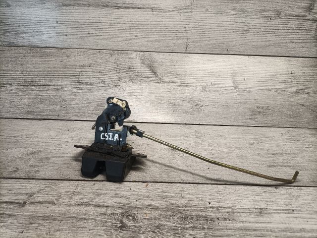 bontott HYUNDAI TUCSON Csomagtérajtó Zárszerkezet