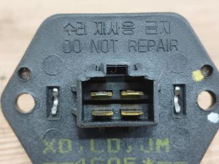 bontott HYUNDAI TUCSON Előtét Ellenállás Fűtőmotor