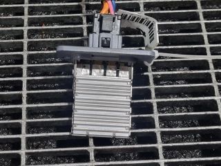 bontott HYUNDAI TUCSON Előtét Ellenállás Fűtőmotor