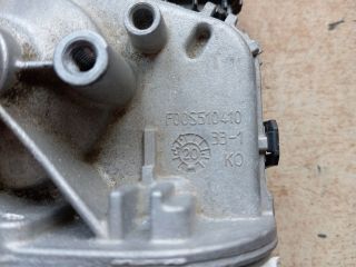 bontott HYUNDAI TUCSON Első Ablaktörlő Motor