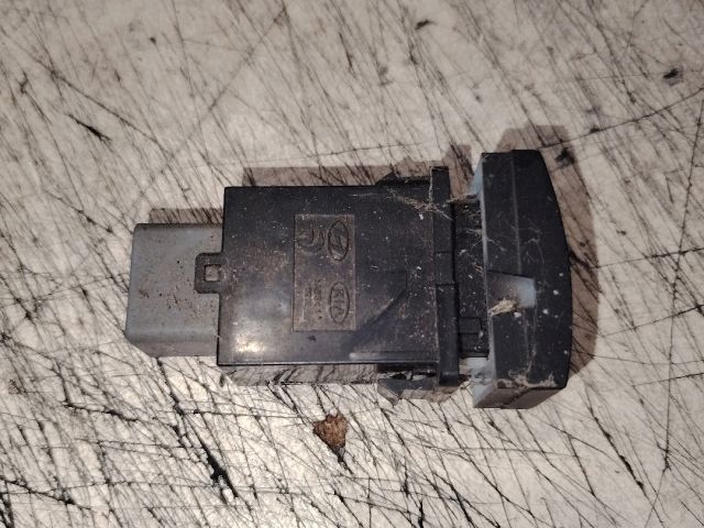 bontott HYUNDAI TUCSON Első Ködfényszóró Kapcsoló