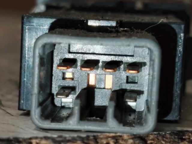 bontott HYUNDAI TUCSON Első Ködfényszóró Kapcsoló