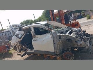 bontott HYUNDAI TUCSON Első Középső Ütközés Érzékelő (Homlokfalon)