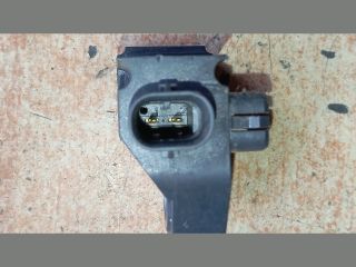 bontott HYUNDAI TUCSON Első Középső Ütközés Érzékelő (Homlokfalon)