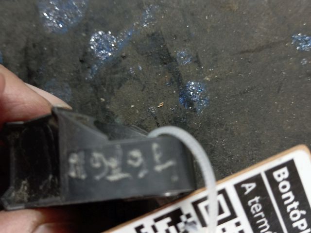 bontott HYUNDAI TUCSON Első Középső Ütközés Érzékelő (Homlokfalon)