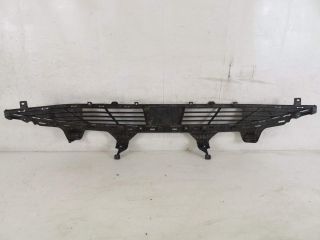 bontott HYUNDAI TUCSON Első Lökhárító Alsó Középső Díszrács