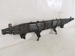 bontott HYUNDAI TUCSON Első Lökhárító Alsó Középső Díszrács