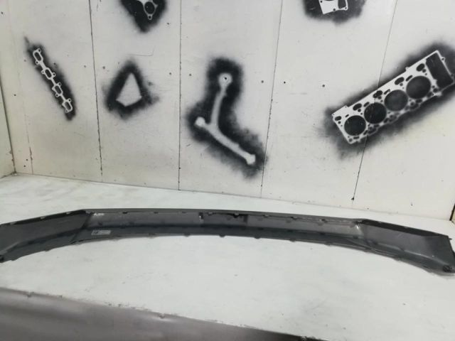 bontott HYUNDAI TUCSON Első Lökhárító Díszléc