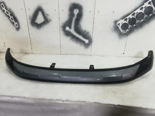 bontott HYUNDAI TUCSON Első Lökhárító Légterelő