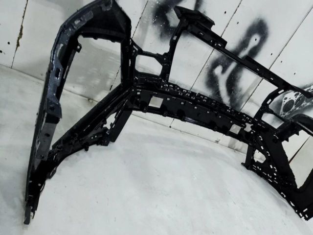 bontott HYUNDAI TUCSON Első Lökhárító (Üresen)