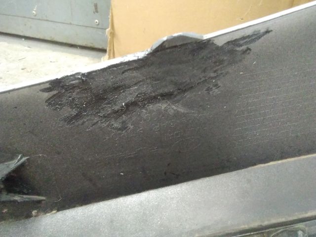 bontott HYUNDAI TUCSON Első Lökhárító (Üresen)