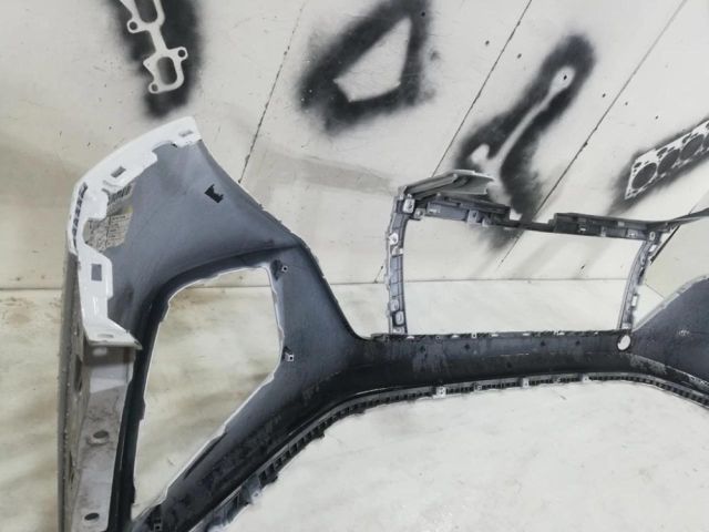 bontott HYUNDAI TUCSON Első Lökhárító (Üresen)