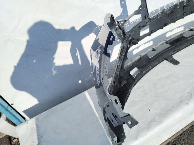 bontott HYUNDAI TUCSON Első Lökhárító (Üresen)