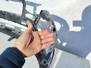 bontott HYUNDAI TUCSON Első Lökhárító (Üresen)