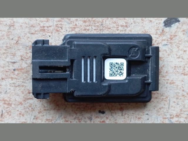 bontott HYUNDAI TUCSON Eső Érzékelő