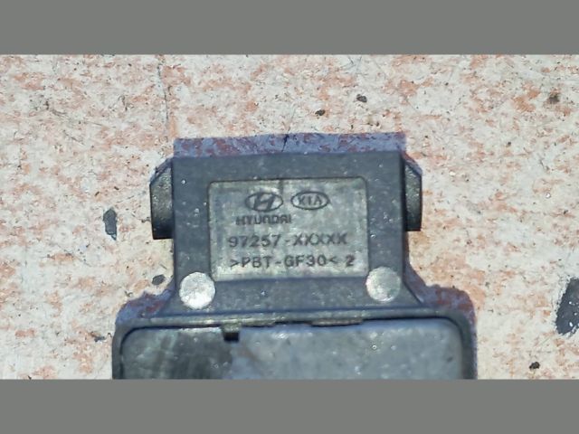 bontott HYUNDAI TUCSON Eső Érzékelő