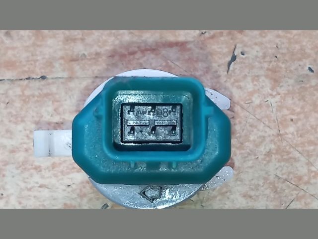 bontott HYUNDAI TUCSON Fék Pedál Kapcsoló