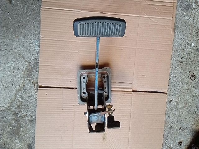 bontott HYUNDAI TUCSON Fékpedál