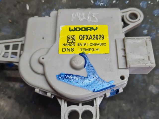 bontott HYUNDAI TUCSON Fűtés Állító Motor