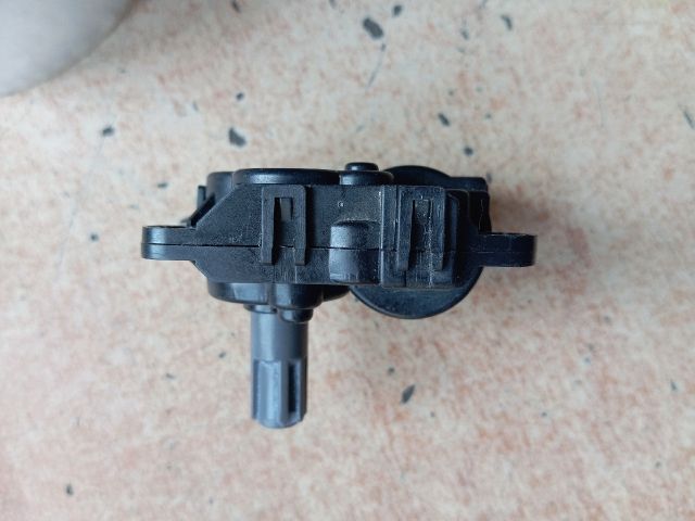 bontott HYUNDAI TUCSON Fűtés Állító Motor