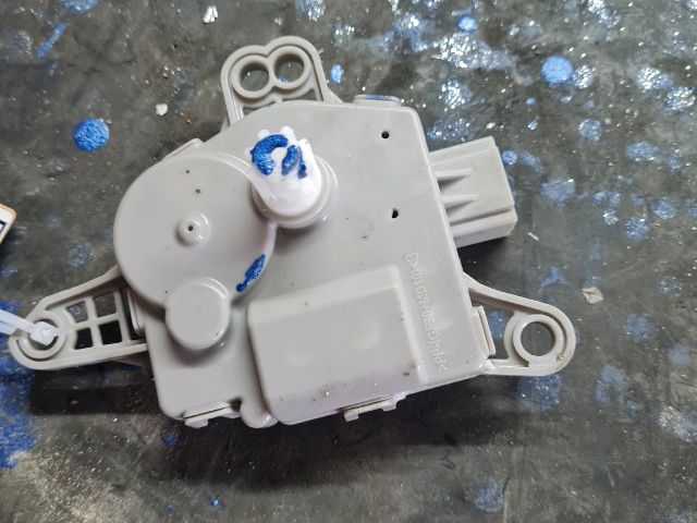 bontott HYUNDAI TUCSON Fűtés Állító Motor