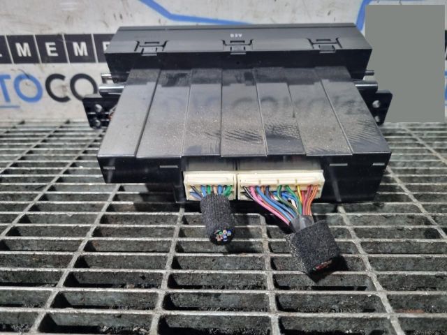 bontott HYUNDAI TUCSON Fűtéskapcsoló