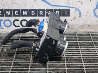 bontott HYUNDAI TUCSON Fűtéskapcsoló