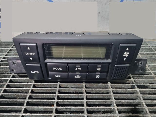 bontott HYUNDAI TUCSON Fűtéskapcsoló