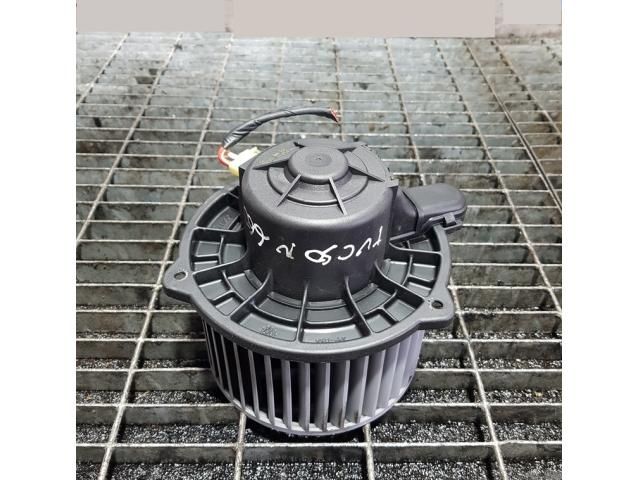 bontott HYUNDAI TUCSON Fűtőmotor (Klímás)