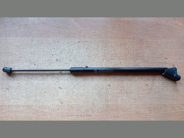 bontott HYUNDAI TUCSON Gázrugós Kitámasztó Teleszkóp Csomagtérajtó Bal