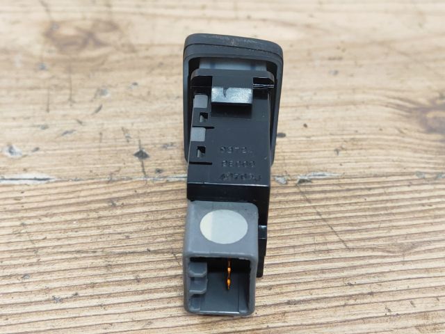 bontott HYUNDAI TUCSON Hátsó Ablaktörlő Kapcsoló