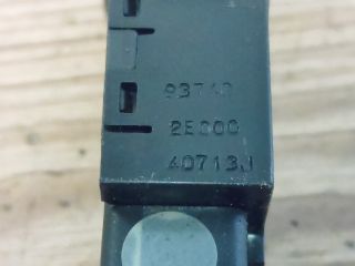 bontott HYUNDAI TUCSON Hátsó Ködzárófény Kapcsoló