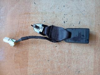 bontott HYUNDAI TUCSON Hátsó középső Biztonsági Öv Csat