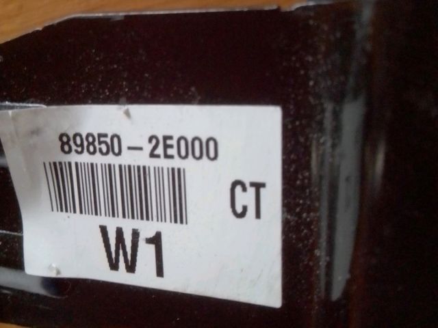 bontott HYUNDAI TUCSON Hátsó középső Biztonsági Öv