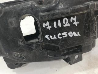 bontott HYUNDAI TUCSON Hátsó Lökhárító Merevítő (Fém)