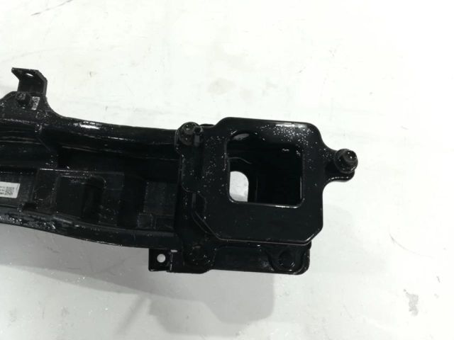 bontott HYUNDAI TUCSON Hátsó Lökhárító Merevítő (Fém)