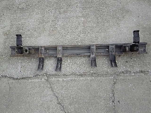 bontott HYUNDAI TUCSON Hátsó Lökhárító Merevítő (Fém)