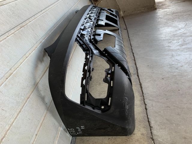 bontott HYUNDAI TUCSON Hátsó Lökhárító (Üresen)