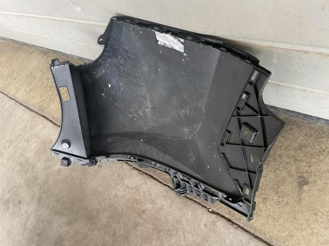 bontott HYUNDAI TUCSON Hátsó Lökhárító (Üresen)