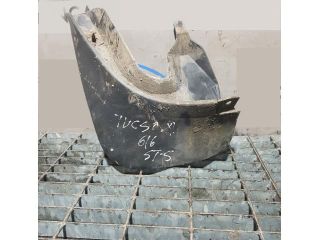 bontott HYUNDAI TUCSON Hátsó Sárvédő Gumi Pár